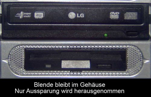 Diskettenlaufwerk im PC-Gehäuse eingebaut